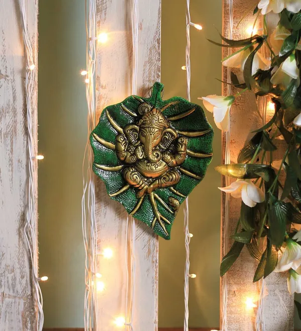 Metal_Patta_Ganesh_Set_Of_2_Pcs_Multicolour_Handmade_Decorative_Showpiece_-_18_Cm_(Aluminium))